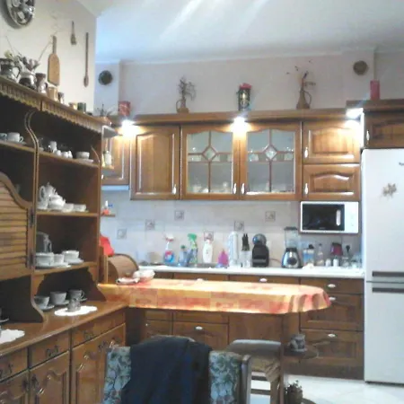11 * Balatonmáriafürdő